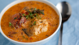 Zuppa di pesce misto e zafferano