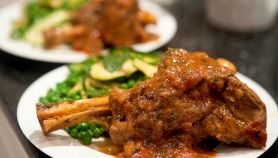 Agnello con piselli alla romagnola