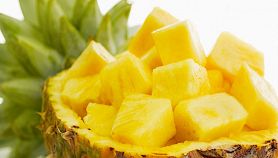 Ananas con zenzero e limone