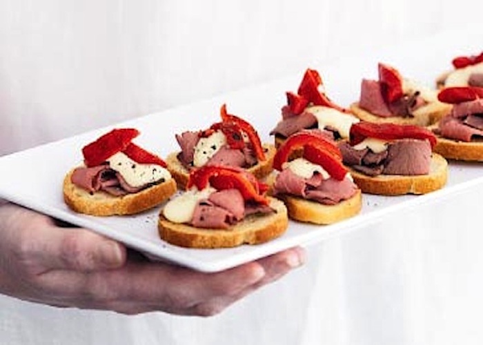 Canapè di roast beef | Buonissimo Ricette