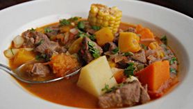 Carbonada criolla argentina