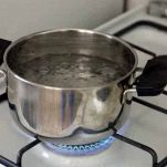 Ciambella di cioccolato farcita