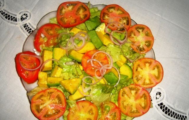 Ricetta della ensalada cubana