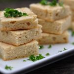 Focaccia salata alle mele