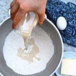 Frittelle con l&#8217;uvetta