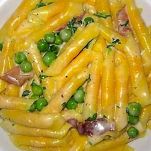 garganelli-con-moscardini-e-piselli