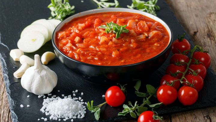 Salsa di pomodoro alla napoletana