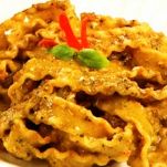 Reginette al pesto rosso