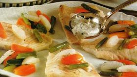 Rombo al vapore con salsa al Roquefort