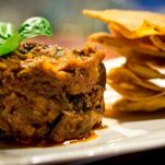 Sformato di melanzane e mozzarella al pomodoro