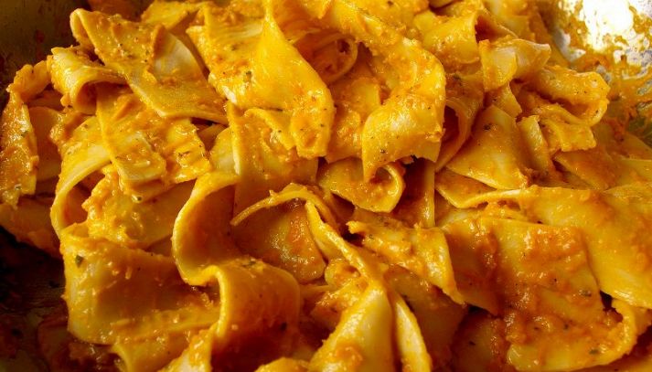 Ricetta Tagliatelle all'arancia