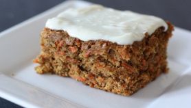 Torta di carote glassata