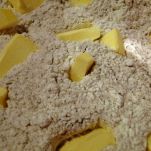 Torta di zucchine e uova di quaglia