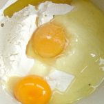 Torta ricciolina con cioccolato e mandorle