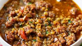 Ricetta Zuppa rustica di lenticchie e pollo - Microonde