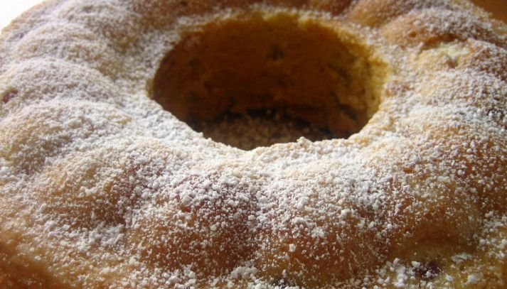 Ciambella alle albicocche