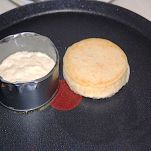 Crumpet ai frutti rossi