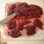 Fegato di maiale nella rete (Ficatu Frittu)