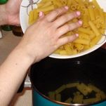 Insalata mediterranea al basilico