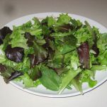 Insalatina di mango e misticanza