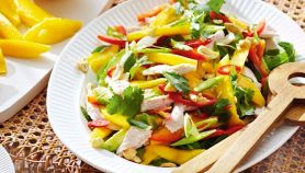 Insalata di mango e misticanza