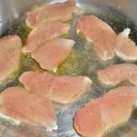 Pollo al limone con fiori di zucchina