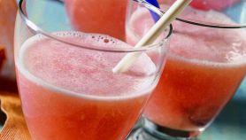 T&egrave; alla frutta