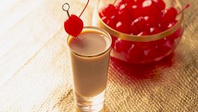 Cocktail Baileys alla ciliegia