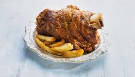 Stinco al forno con patate