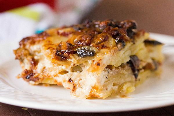 Funghi con patate lesse e melanzane