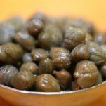 Involtini di melanzane e capperi