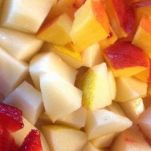 Macedonia con mousse di limone