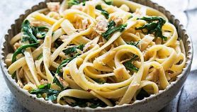 Tagliatelle al tonno in bianco