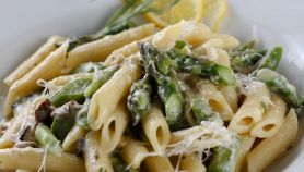 Penne con asparagi e tartufo nero