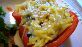 Peperoni ripieni di pasta