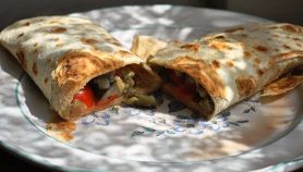 Piadina di verdure dadolate