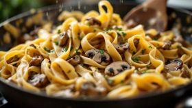 Pappardelle ai funghi porcini