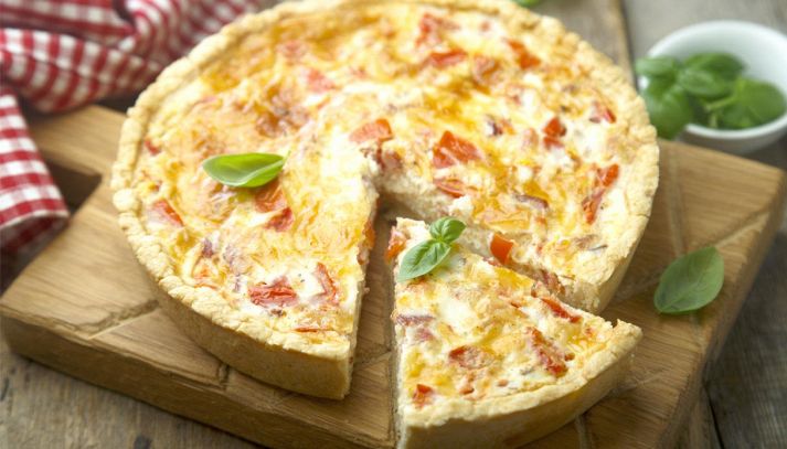Torta salata ai peperoni e cipolle