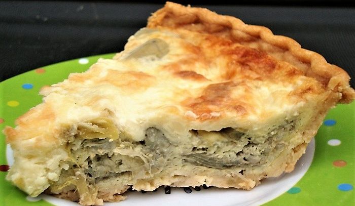 Torta di carciofi e bietole