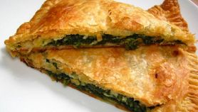 Torta salata di spinaci e parmigiano