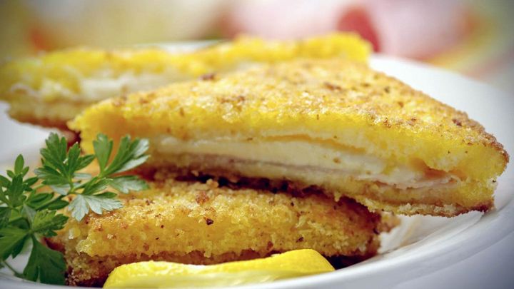 Piatto campano da servire come secondo, antipasto e anche contorno
