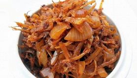 Acciughe con la cipollata