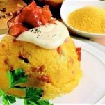 Bomba di polenta con speck e provola
