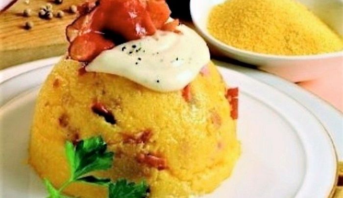 Bomba di polenta con speck e provola