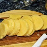 Medaglioni di polenta ai frutti di mare