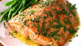 Salmone al pepe verde