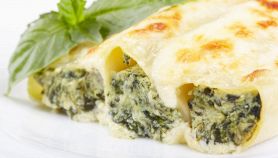 Ricetta Cannelloni ricotta e spinaci