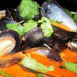 Cozze allo zafferano con zucchine