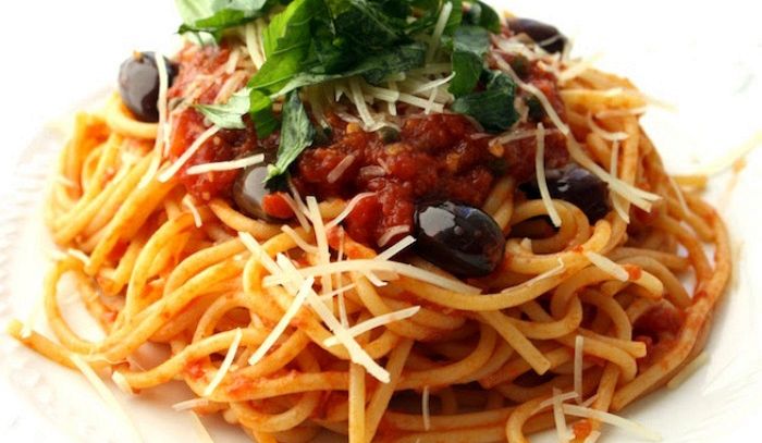Spaghetti alla Puttanesca