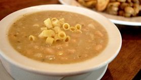 Zuppa di fagioli con pasta